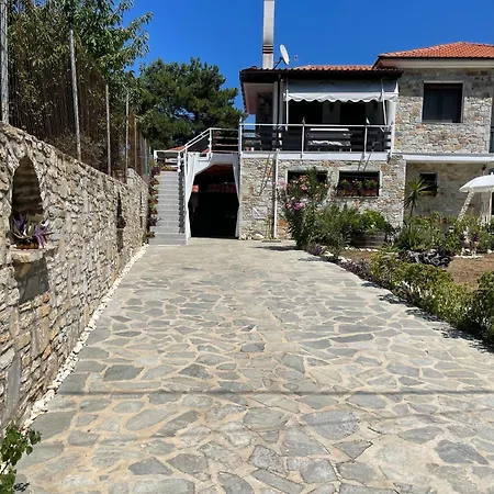 Case de vacanță Miro & Lana Vacation Koinira